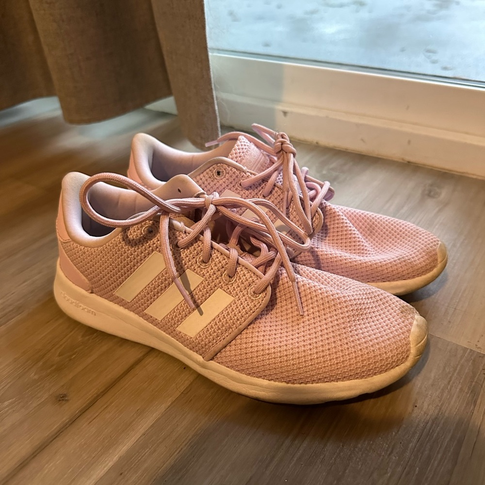 Adidas Womens 7.5 Sneakers Shoes Pink Cross Training Cloudfoam